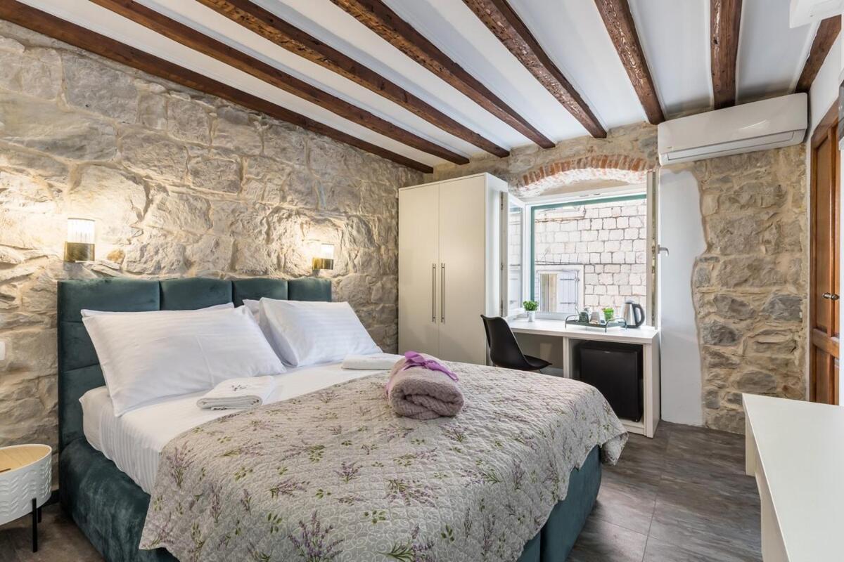Bonbon Old Town Private En-Suite Room Spalato Esterno foto