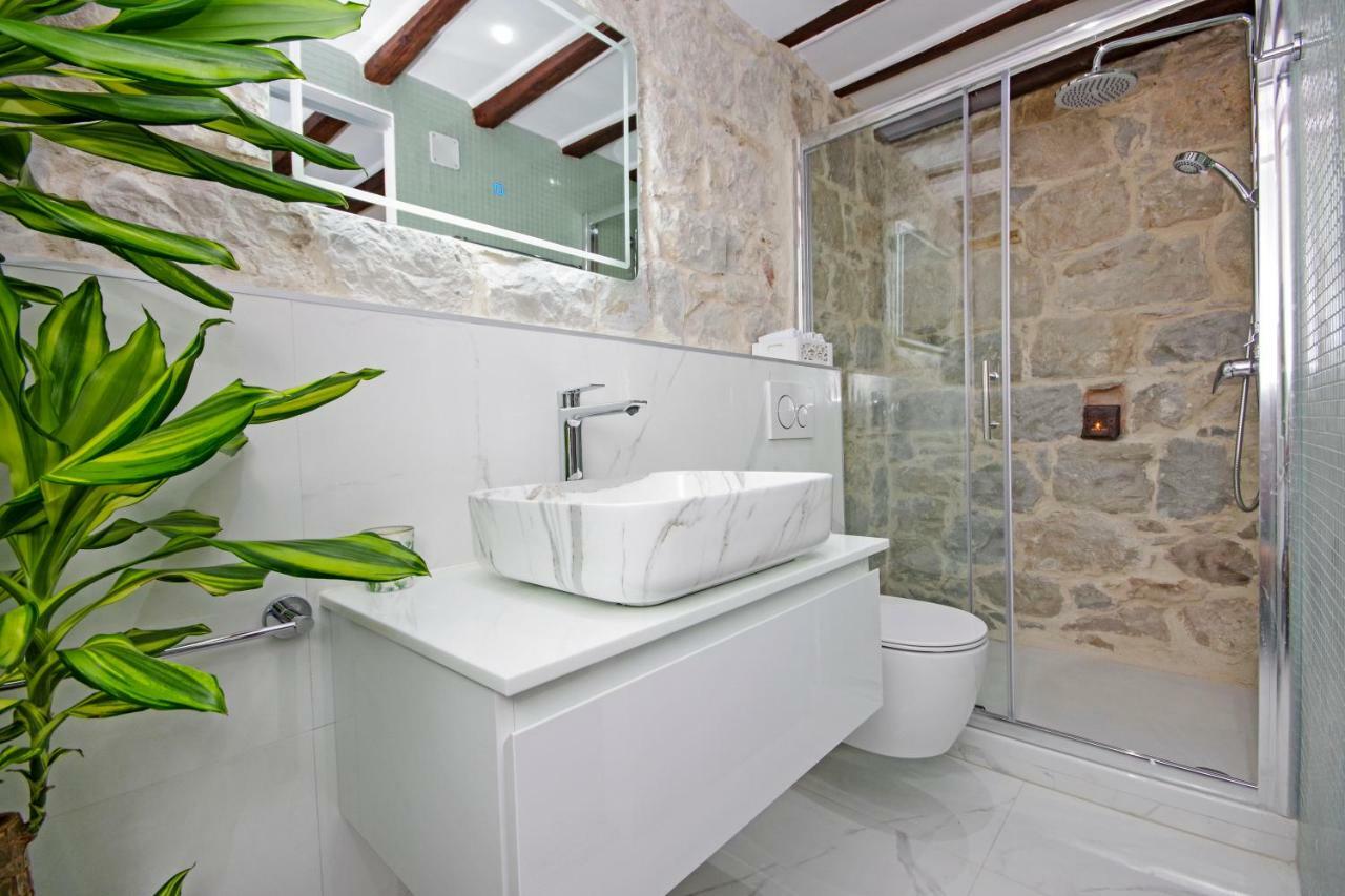 Bonbon Old Town Private En-Suite Room Spalato Esterno foto