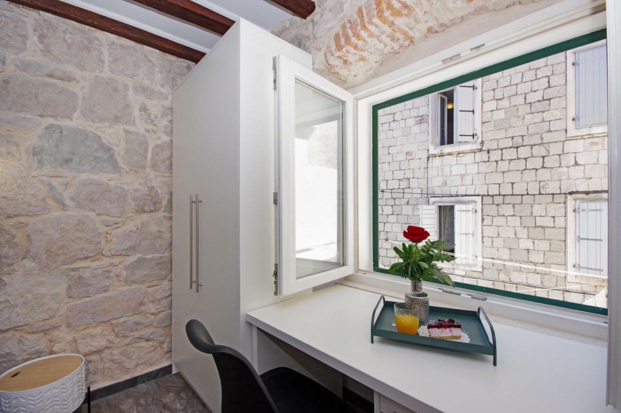 Bonbon Old Town Private En-Suite Room Spalato Esterno foto
