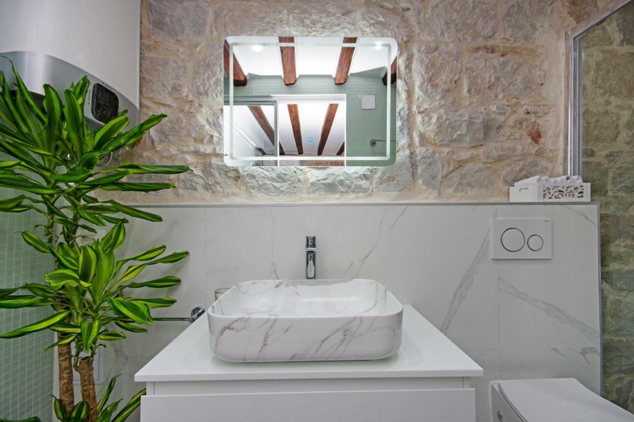 Bonbon Old Town Private En-Suite Room Spalato Esterno foto