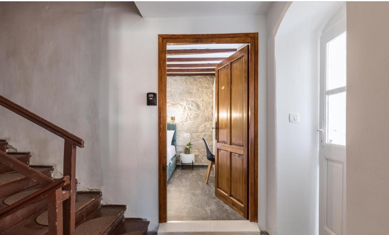 Bonbon Old Town Private En-Suite Room Spalato Esterno foto